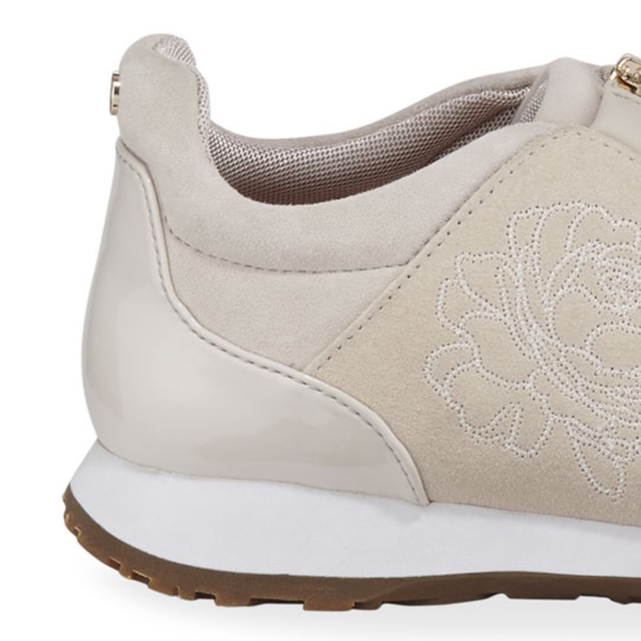 Taryn Rose Suede Zip Sneakers NIB 5 Weatherproof - Picture 3 of 8